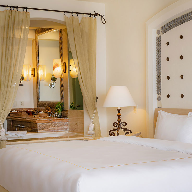 Junior Suite Ocean View King