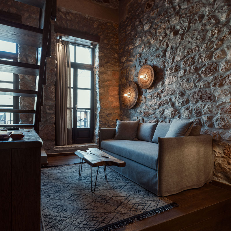 Honeymoon Loft Suite with Balcony
