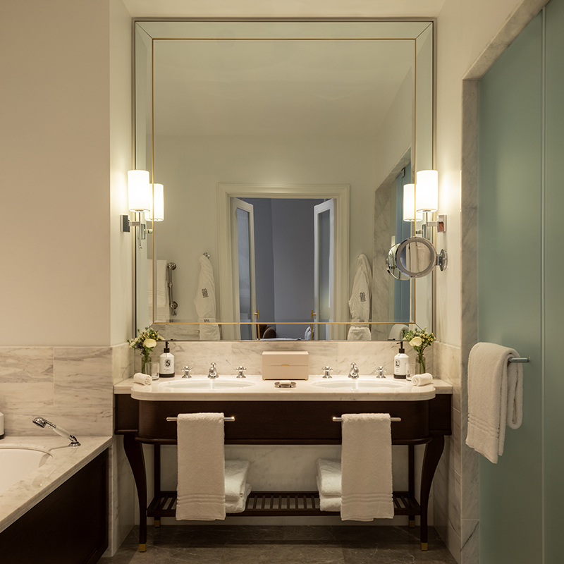 Deluxe Junior Suite