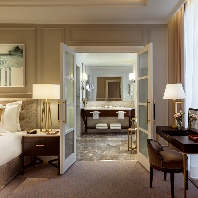 Grand Deluxe Suite