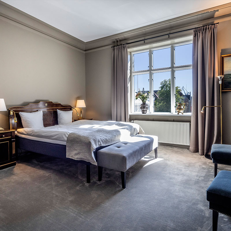 Royal Deluxe Double Room