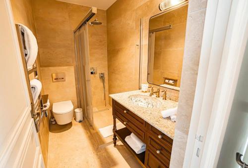 Classic Double Room Castle