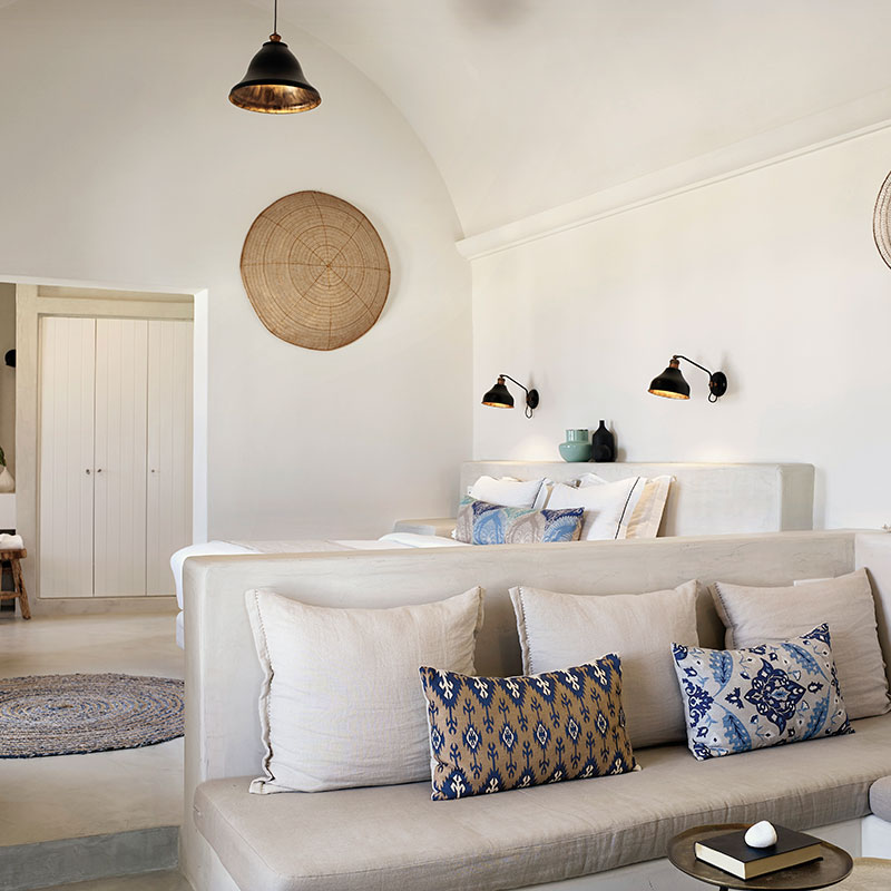 Partial Sea View Suite Pool or Jacuzzi