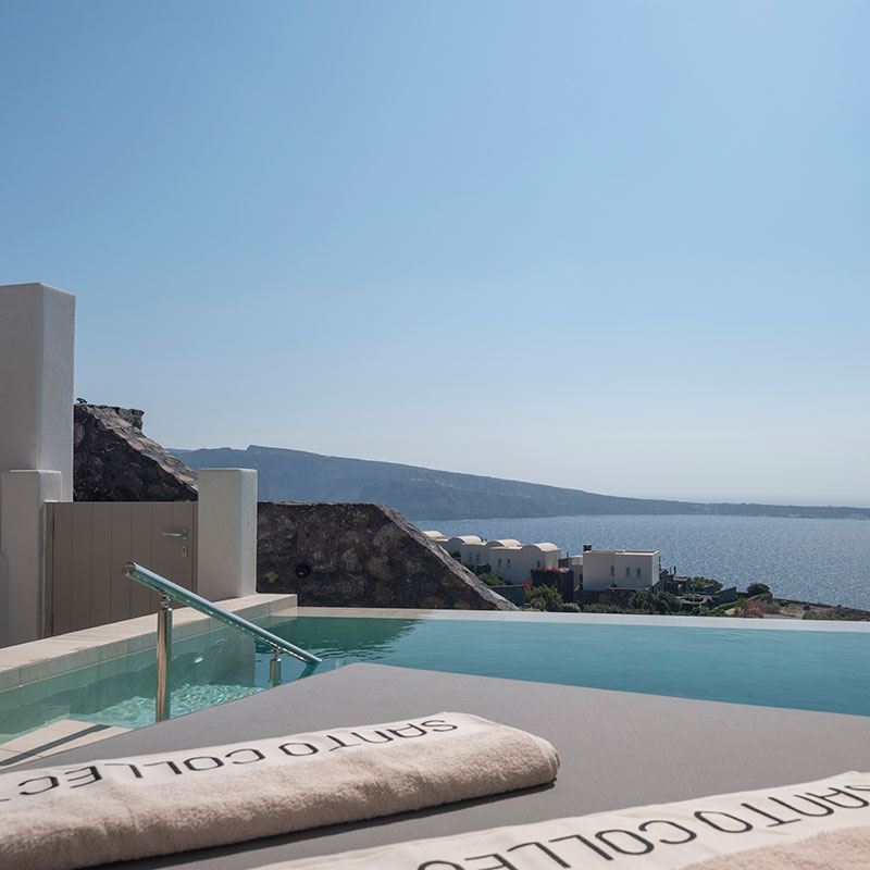 Sunset & Sea View Suite with Pool