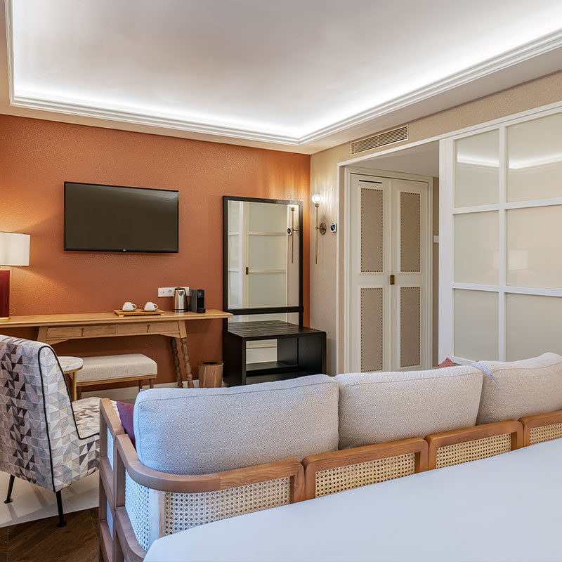 Superior Room With Balcony Single Use