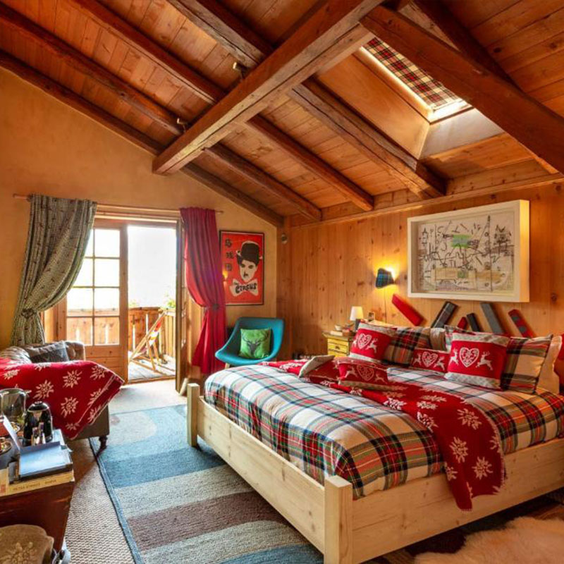 Deluxe King Room Mountain View