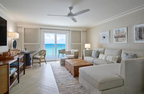 1 Bedroom Suite, 1 King, Sofa bed, Ocean view, Balcony (Mobility Accessible w/ Roll-in Shower)