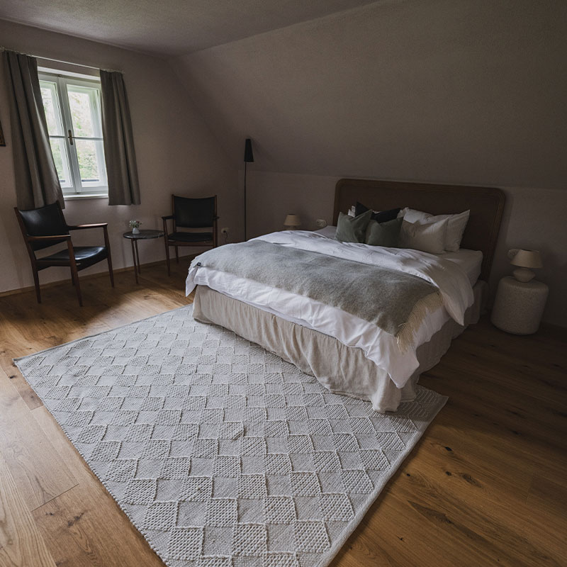 Room 4