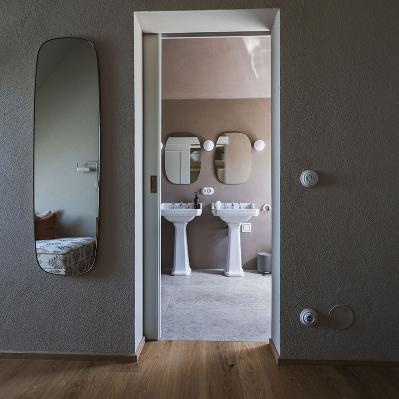 Room 6