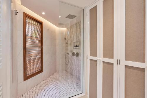 Deluxe Premium Room