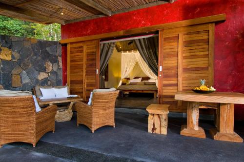 Garden & Mountain Pool Suite