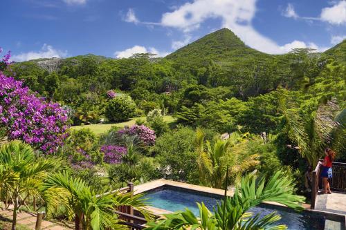 Garden & Mountain Pool Suite