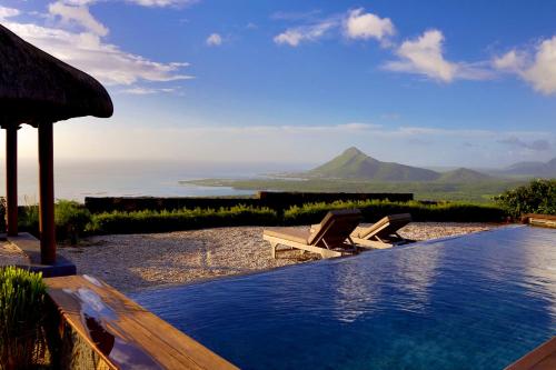 Piton Canot Exclusive Sea View Suite with Pool