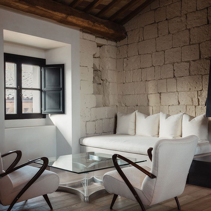 Penthouse Suite 