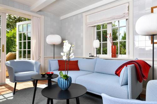 Two-Bedroom Apartment with Terrace