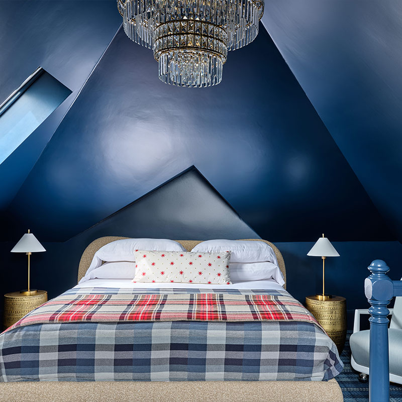room_title_loft-one-bedroom-suitet