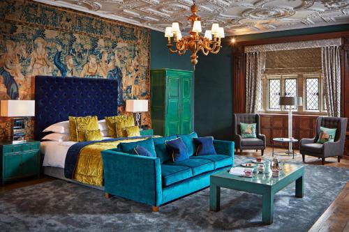 Deluxe King Suite