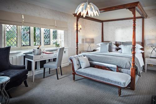 Queen Suite