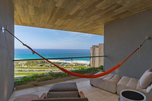 Ocean View Room - 1 King Bed