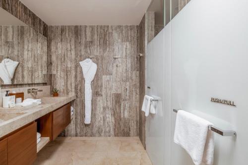 Ocean View 2 Bedroom Suite