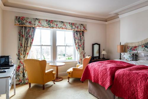Master Room with Loch Ness View