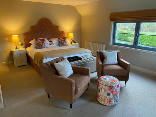 Junior Suite with Garden View