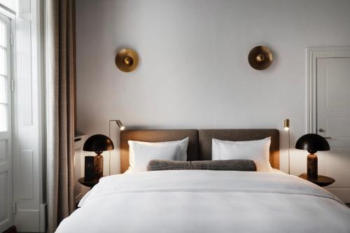 The Hilliger - Master Suite