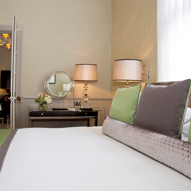 Junior One Bedroom Suite