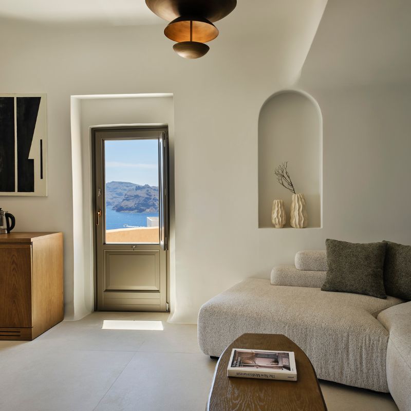 Honeymoon Suite With Outdoor Hot Tub