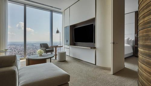 Landmark One Bedroom King Suite