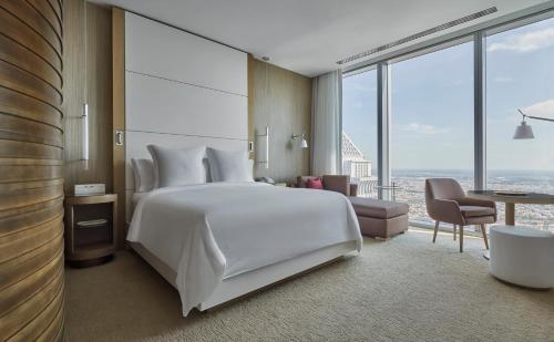 Grand Cityscape Room King