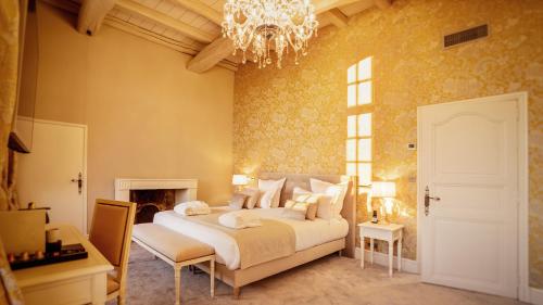 Junior Suite with Garden View