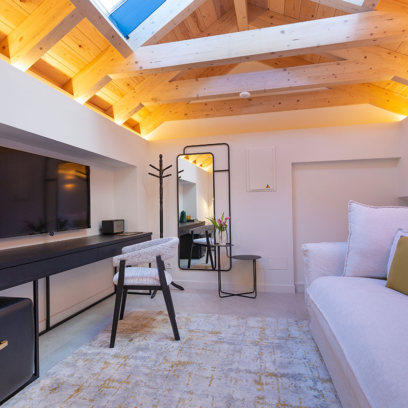 Signature Suite