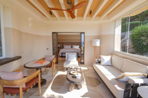 Deluxe Double Room with Sea View