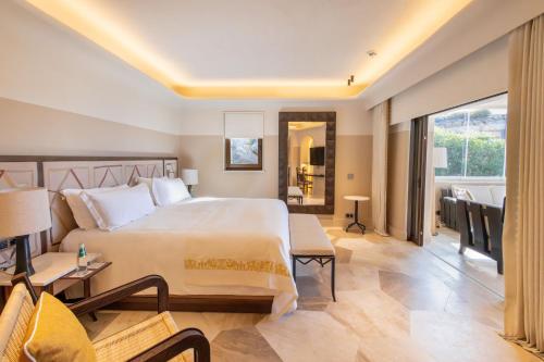 Deluxe Double Room with Sea View