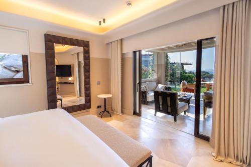Deluxe Double Room with Sea View