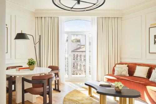One-Bedroom Cervantes King Suite with City View