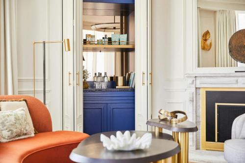 One-Bedroom Neptuno King Suite