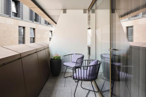 Superior King with Balcony