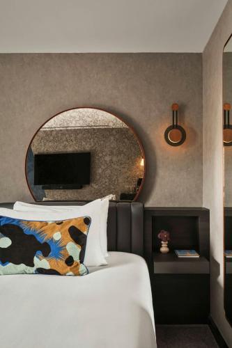 Deluxe Twin with Two Double Beds
