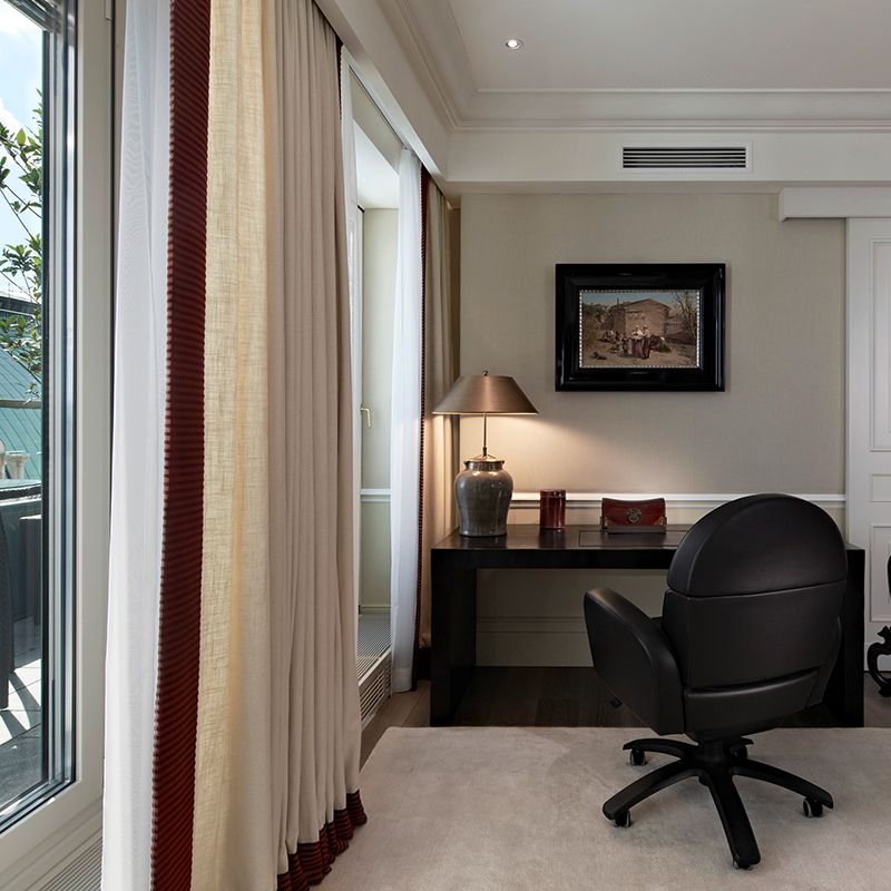 Opera Penthouse Suite