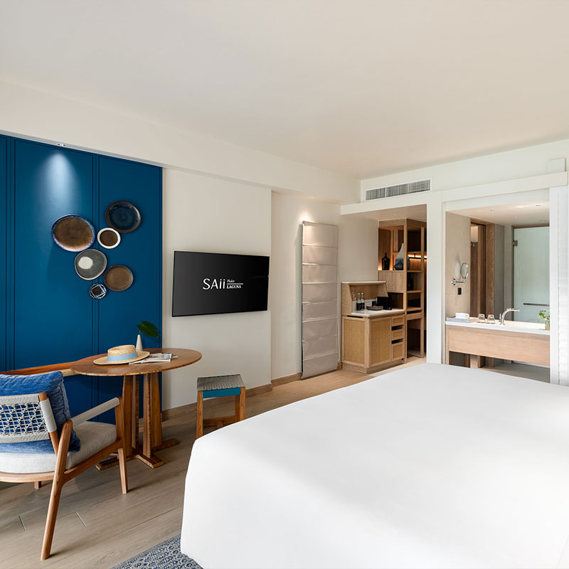 Lagoon View 1 King Bed