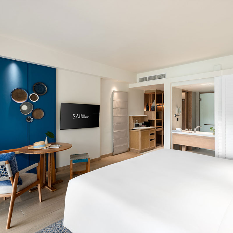 Lagoon View Terrace 1 King Bed