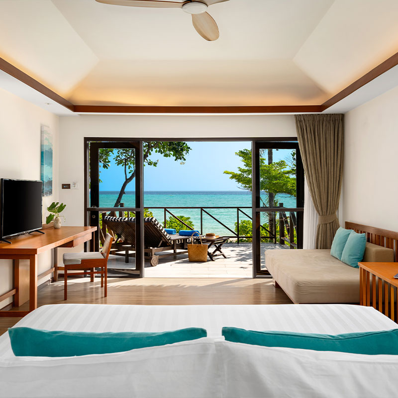 Beachfront Junior Suite 