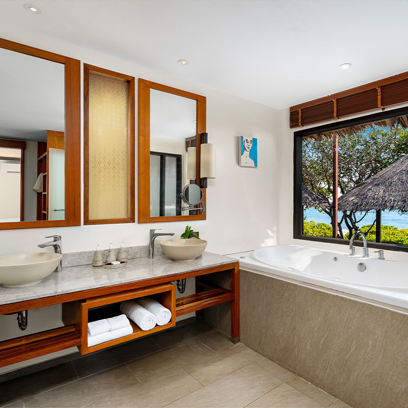 Beachfront Junior Suite 