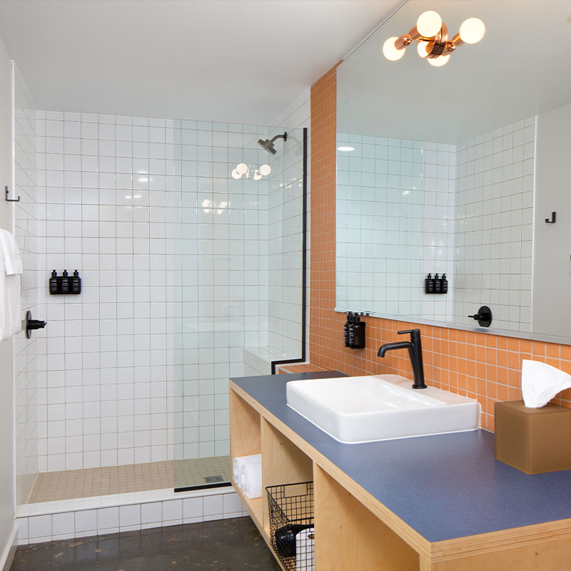 Petite King Room