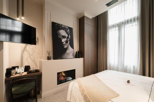 Superior King Room 