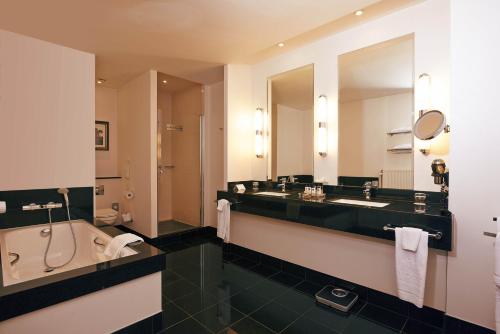Deluxe Junior Suite