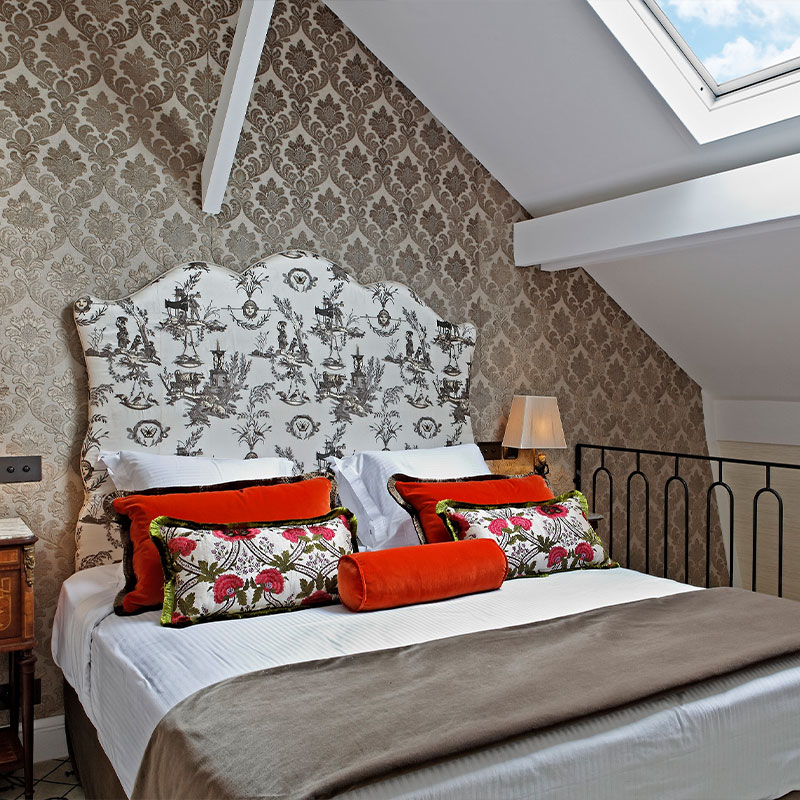 Duplex Junior Suite - 1 Queen Bed