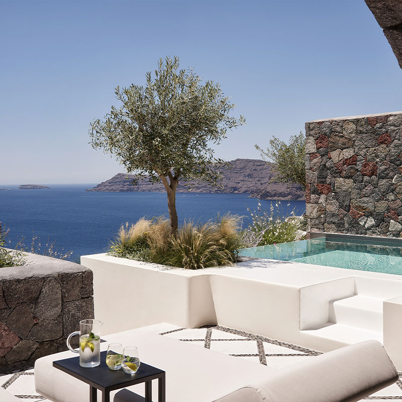 Pool Suite